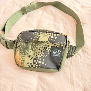 Herschel Supply Company Camo Green and Gray Belt Bag